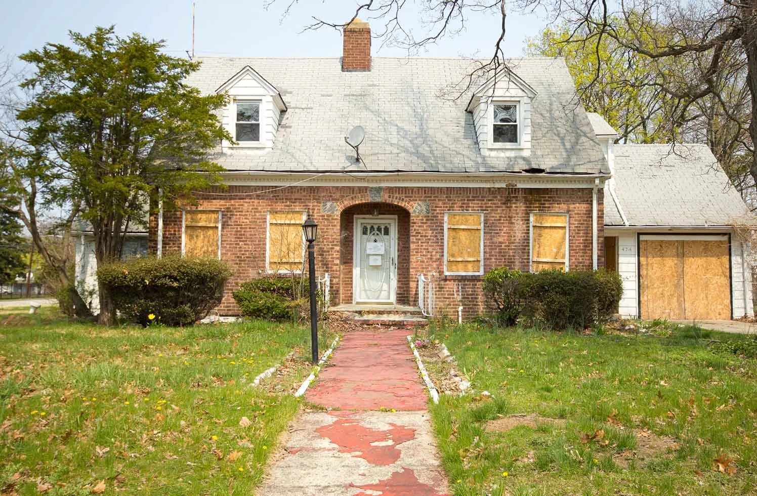 rundown-brick-house-1